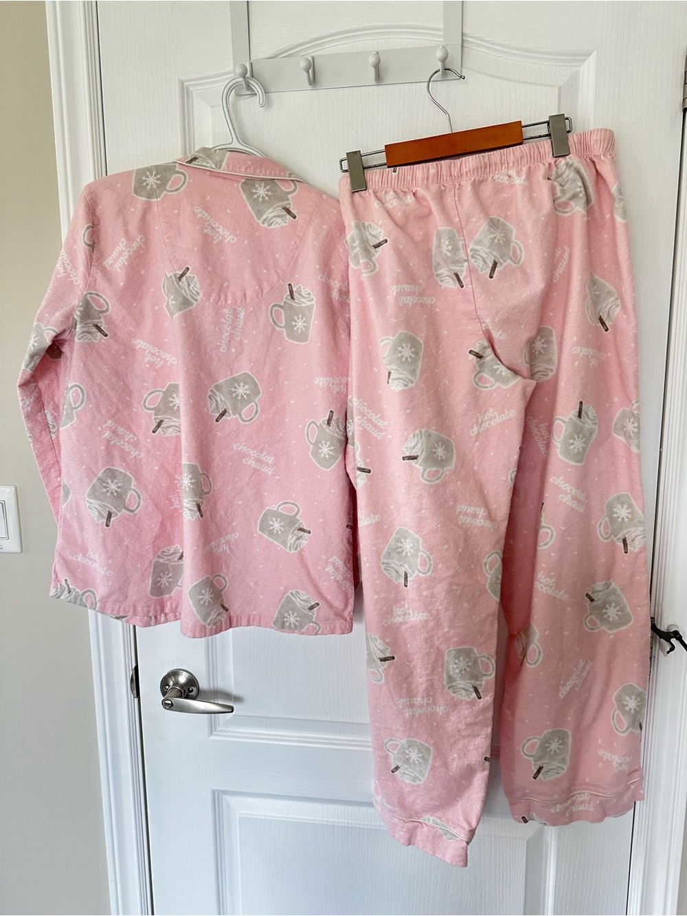 La Vie En Rose Cozy Pink Women's Pajama Set Soft Long-Sleeve Button-Up Flannel L - Picture 5 of 13